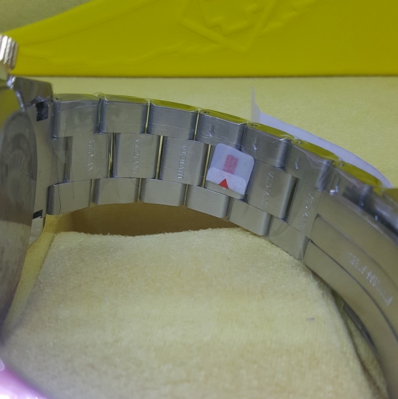 FIRM PRICE-ON SALE-NWOT Invicta Reserve Swiss Calendar - Picture 14 of 15